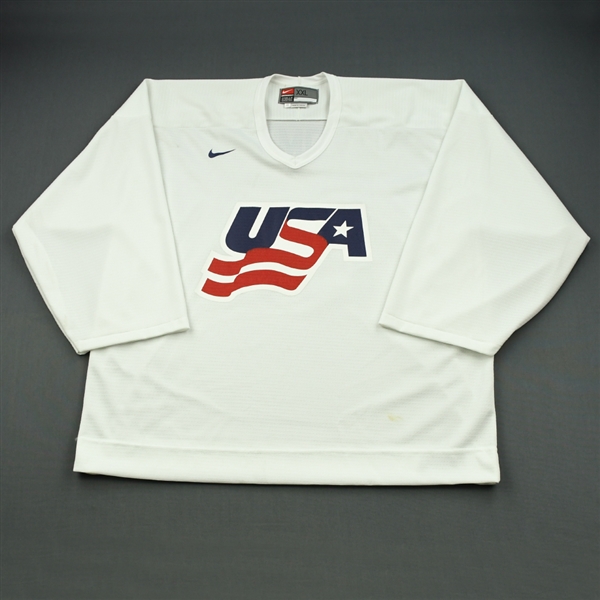 Thomas, Tim * <br>White, U.S. Olympic Mens Orientation Camp Issued Jersey, Signed<br>USA 2009<br>#30 Size: XXL G