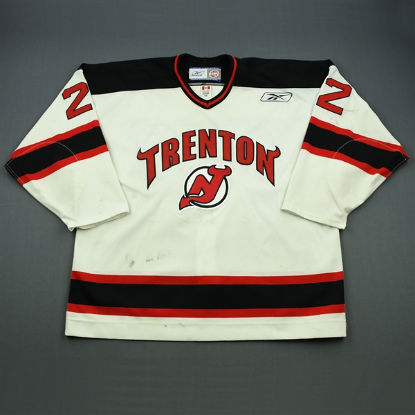 Kucharski, Kyle<br>White Set 1<br>Trenton Devils 2009-10<br>#22 Size: 58