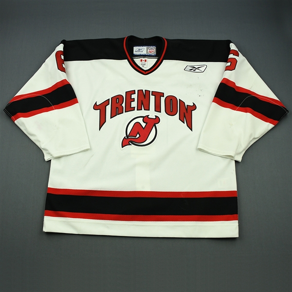 Murray, Chris<br>White Set 1 (A removed)<br>Trenton Devils 2009-10<br>#6 Size: 56