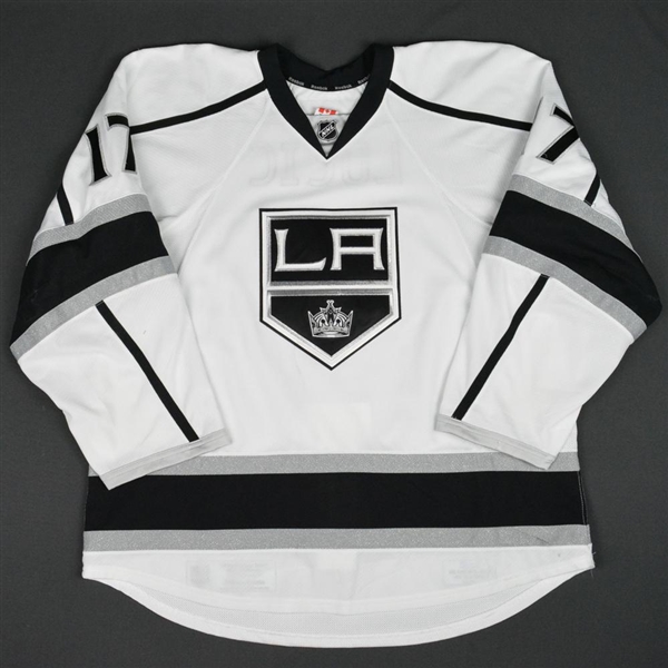 Lucic, Milan<br>White Set 3 / Playoffs<br>Los Angeles Kings 2015-16<br>#17 Size: 58