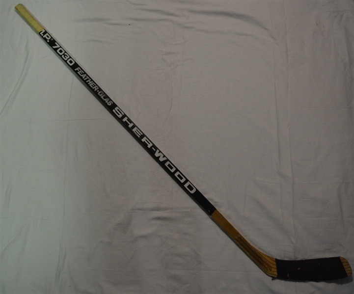 Bourque, Ray * <br>Sher-Wood Featherglass - Autographed - Game and/or Practice Used<br>Boston Bruins 1990s<br>#77 