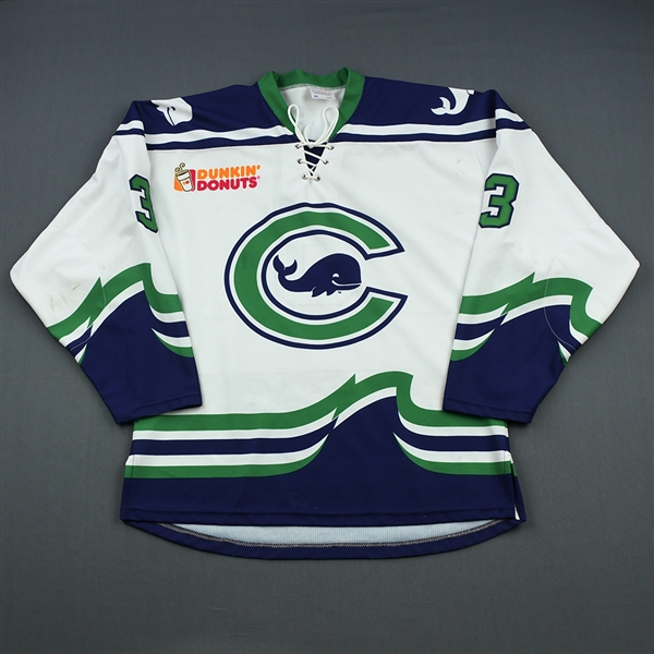 Meneghin, Kayla<br>White Set 1<br>Connecticut Whale 2018-19<br>#3 Size: MD