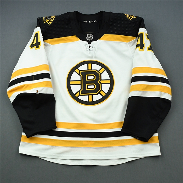 Krug, Torey<br>White Set 2<br>Boston Bruins 2018-19<br>#47 Size: 56