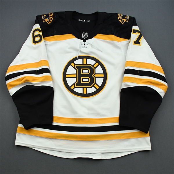 Zboril, Jakub<br>White Set 1 - NHL Debut<br>Boston Bruins 2018-19<br>#67 Size: 56