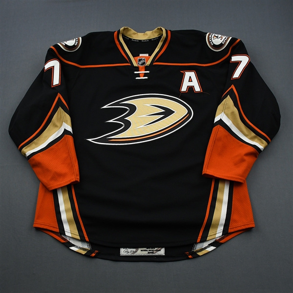 Cogliano, Andrew *<br>Black Set 1 w/A<br>Anaheim Ducks 2015-16<br>#7 Size: 56