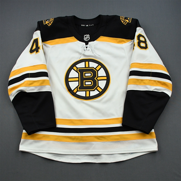 Grzelcyk, Matt<br>White Set 3 / Playoffs <br>Boston Bruins 2018-19<br>#48 Size: 56