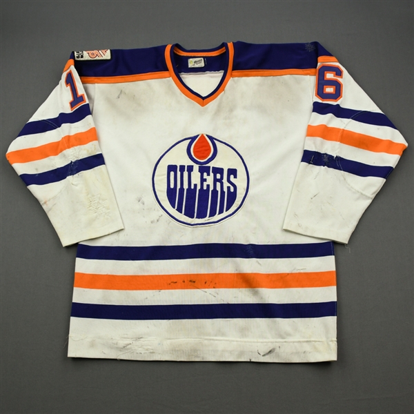 Murdoch, Don *<br>White  - Photo-Matched to Don Murdoch, but with Schmautz NOB<br>Edmonton Oilers 1979-80<br>#16 Size: XL