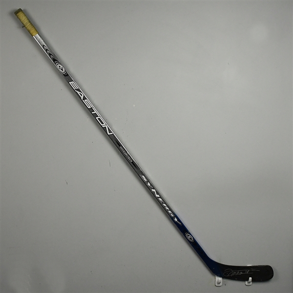 Moore, Dominic *<br>Easton Synergy Composite Stick - Autographed<br>New York Rangers 2005-06<br>#28 