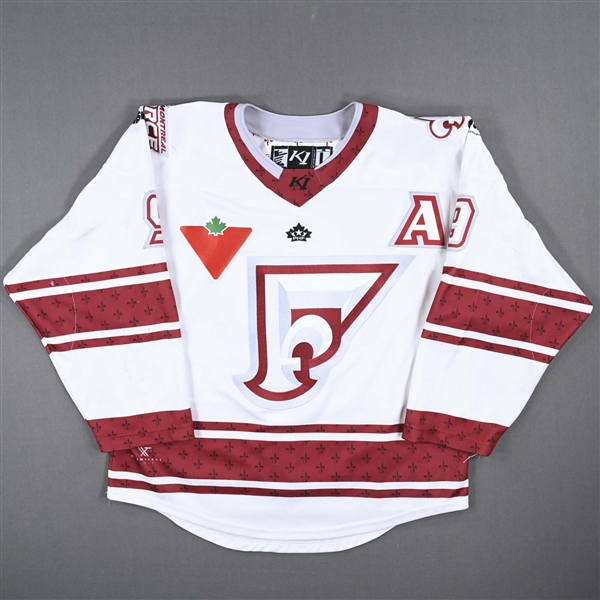 Deschênes, Kim<br>White Set 1 w/A - First PHF Game in Quebec<br>Montreal Force 2022-23<br>#9 Size: LG