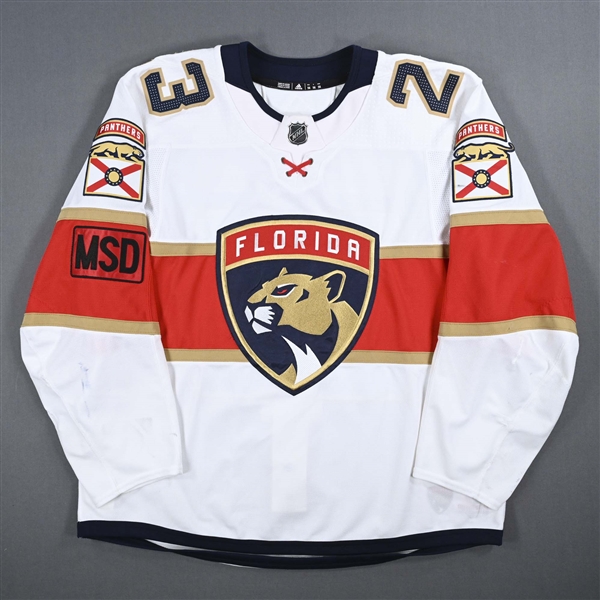 Brickley, Connor *<br>White Set 2 w/ MSD Patch<br>Florida Panthers 2017-18<br>#23Size: 56