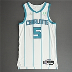 Bouknight, James<br>White Association Edition - Worn 1/26/22<br>Charlotte Hornets 2021-22<br>#5 Size: 44+4