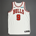 Williams, Patrick<br>White Association Edition - Worn 1/10/21<br>Chicago Bulls 2020-21<br>#9 Size: 52+4