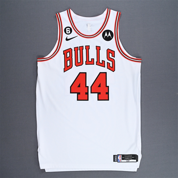 Williams, Patrick<br>White Association Edition - Worn 11/21/2022<br>Chicago Bulls 2022-23<br>#44 Size: 52+4