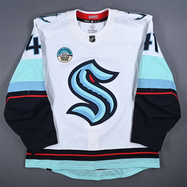 Bellemare, Pierre-Edouard<br>White Set 2<br>Seattle Kraken 2023-24<br>#41Size: 56