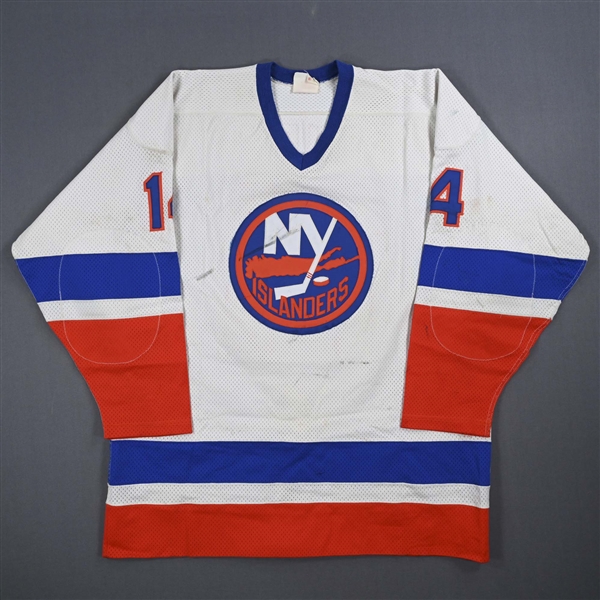 Bourne, Bob *<br>White, Video-Matched to Champagne Celebration after Stanley Cup Final Game 5 Victory <br>New York Islanders 1980-81<br>#14 Size: 50 - XL