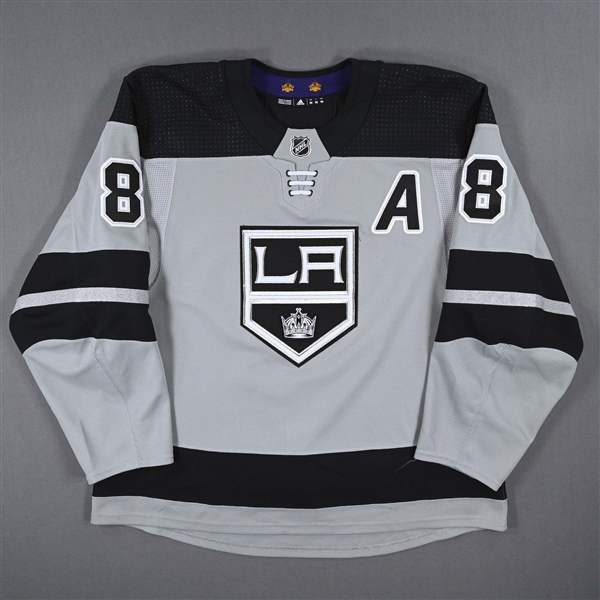 Doughty, Drew *<br>Silver Set 2 - Photo-Matched<br>Los Angeles Kings 2020-21<br>#8Size: 56