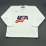 Langenbrunner, Jamie * <br>White, U.S. Olympic Mens Orientation Camp Issued Jersey, Signed<br>USA 2009<br>#15 Size: XL