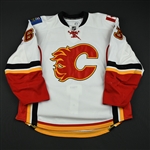 Peters, Warren<br>White Set 1 (NHL Debut) (RBK Version 2.0)<br>Calgary Flames 2008-09<br>#63 Size: 58