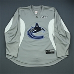 OBrien, Shane<br>Gray Practice Jersey<br>Vancouver Canucks 2009-10<br>#55 Size: 60