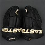 Eriksson, Loui<br>Easton Stealth Gloves, worn in Winter Classic on January 1, 2016<br>Boston Bruins 2015-16<br>#21 Size: 14
