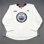 adidas<br>White Practice Jersey w/ Ford Patch <br>Edmonton Oilers 2018-19<br># Size: 58+
