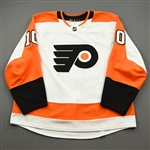 Andreoff, Andy<br>White Set 3 - Game-Issued (GI)<br>Philadelphia Flyers 2019-20<br>#10 Size: 56