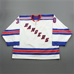 Lundqvist, Henrik *<br>White Set 3 / Playoffs - Photo-Matched<br>New York Rangers 2005-06<br>#30 Size: 58G