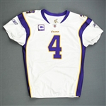 Favre, Brett *<br>White w/C - worn 12/28/09 vs. Chicago - 2nd Half Only - Autographed and Inscribed - Photo-Matched <br>Minnesota Vikings 2009<br>#4 Size: 48 Q