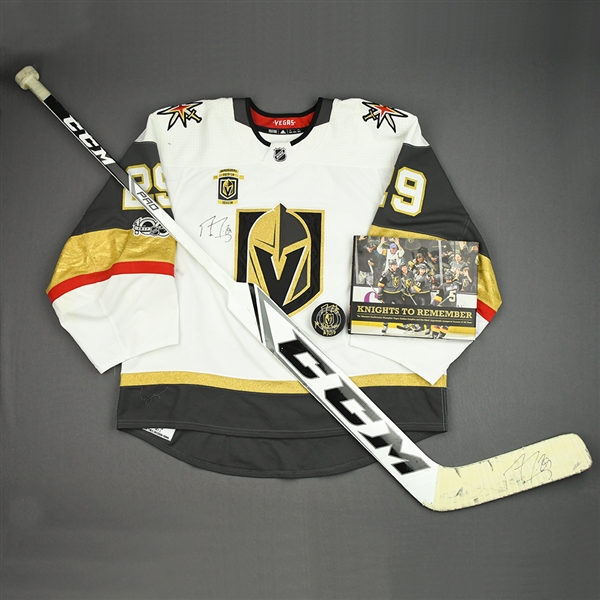Fleury, Marc-Andre *<br>White 1st & 2nd Period Jersey & Photo-Matched Stick - First Game & Victory in Franchise History - October 6, 2017<br>Vegas Golden Knights 2017-18<br>#29 Size: 58G