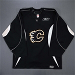 Nilson, Marcus *<br>Black Practice Jersey<br>Calgary Flames 2006-07<br>#26 Size: 56