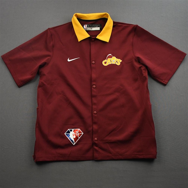 Wade, Dean<br>City Edition Jacket - Game-Issued (GI)<br>Cleveland Cavaliers 2021-22<br>#32 Size: XL Tall