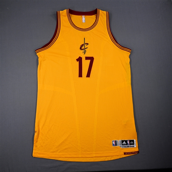 Varejao, Anderson *<br>Gold - Christmas Day 12/25/2014 - Game-Issued (GI)<br>Cleveland Cavaliers 2014-15<br>#17 Size: 4XL+4